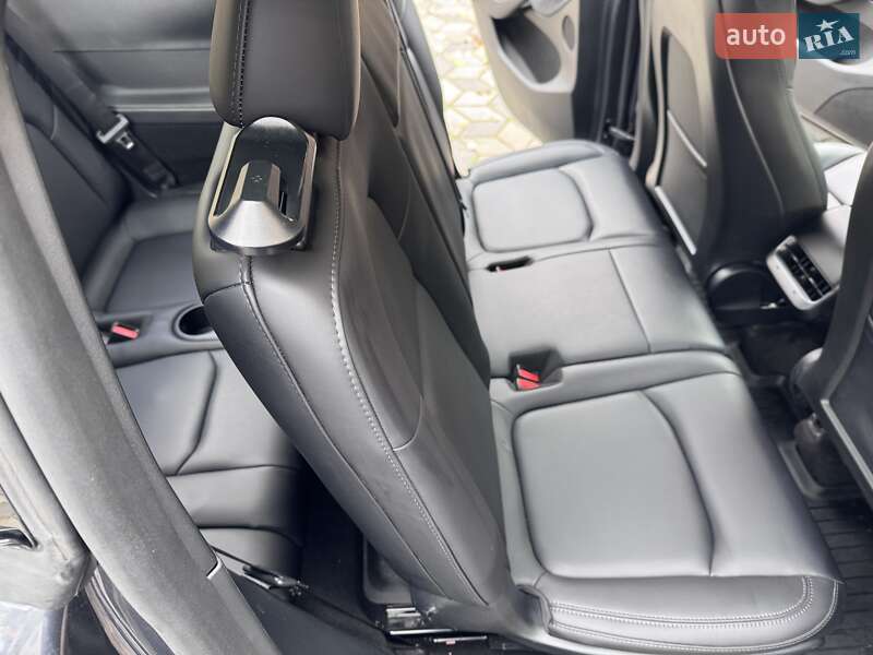 Позашляховик / Кросовер Tesla Model Y 2023 в Рівному фото 54 Позашляховик / Кросовер Tesla Model Y 2023 в Рівному