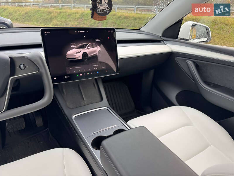 Позашляховик / Кросовер Tesla Model Y 2022 в Стрию