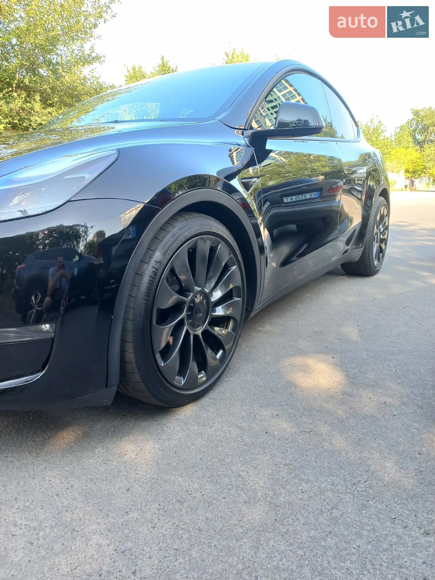 2022 Tesla Model Y - мініатюра 2