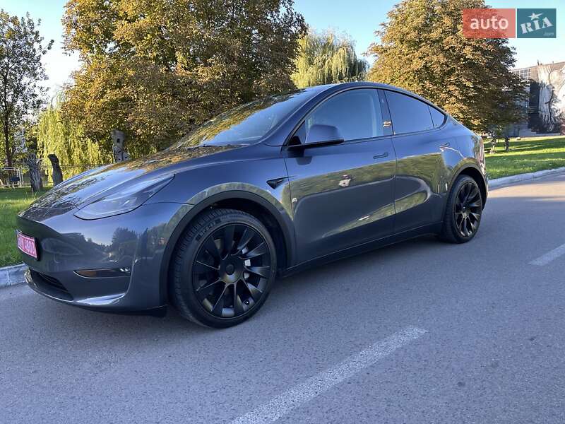 Внедорожник / Кроссовер Tesla Model Y 2023 в Луцке фото 46 Внедорожник / Кроссовер Tesla Model Y 2023 в Луцке