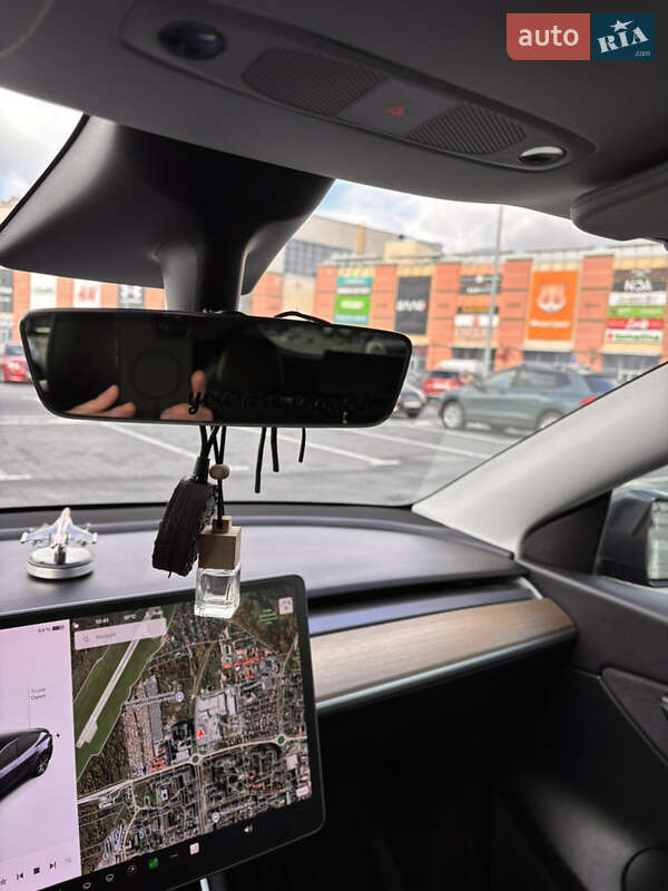 Внедорожник / Кроссовер Tesla Model Y 2021 в Львове фото 22 Внедорожник / Кроссовер Tesla Model Y 2021 в Львове