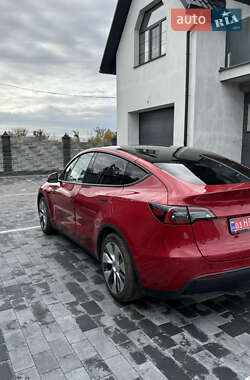Внедорожник / Кроссовер Tesla Model Y 2022 в Дубно