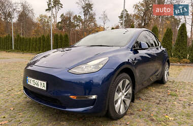 Позашляховик / Кросовер Tesla Model Y 2023 в Харкові