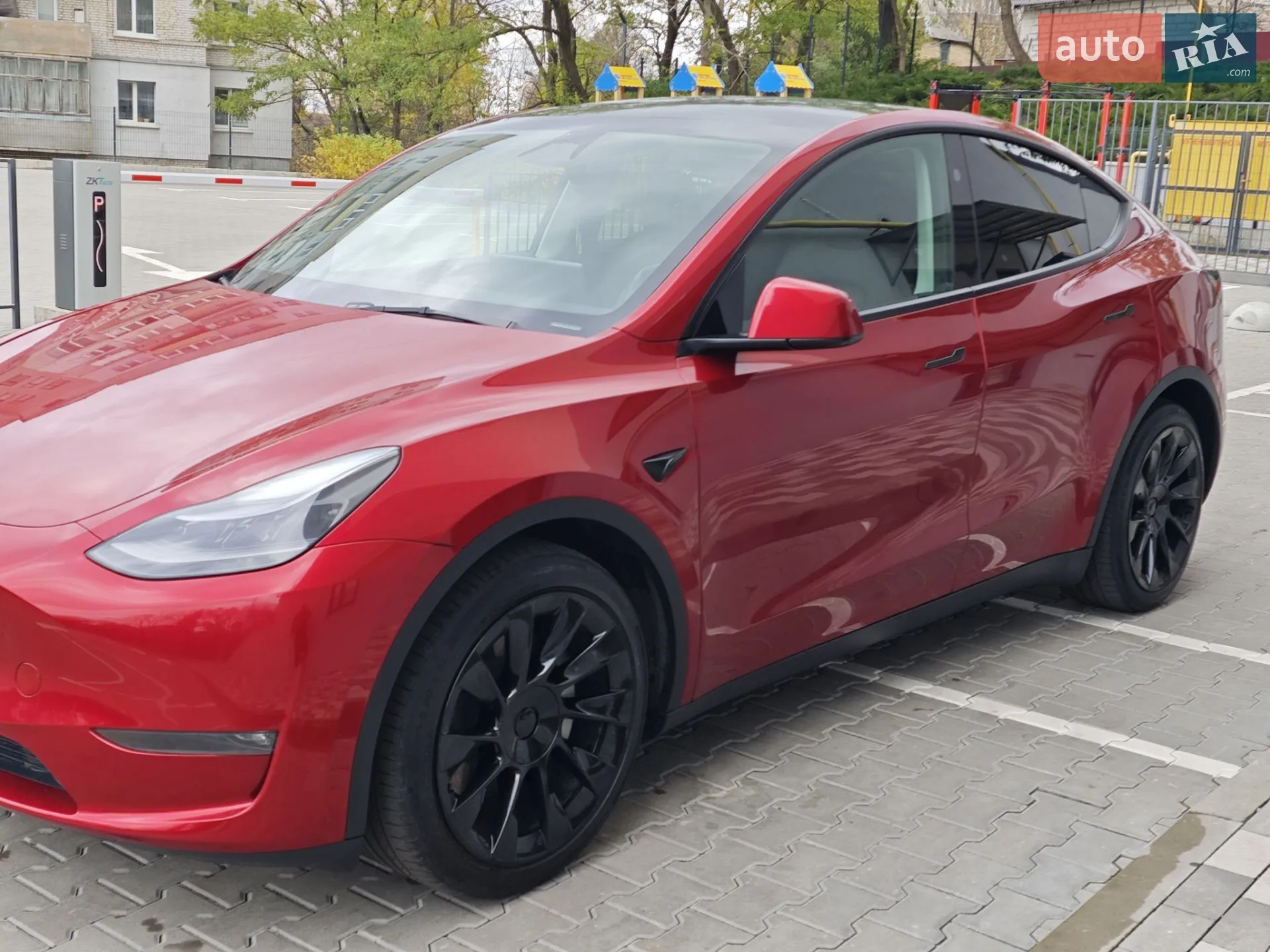2024 Tesla Model Y - мініатюра 30