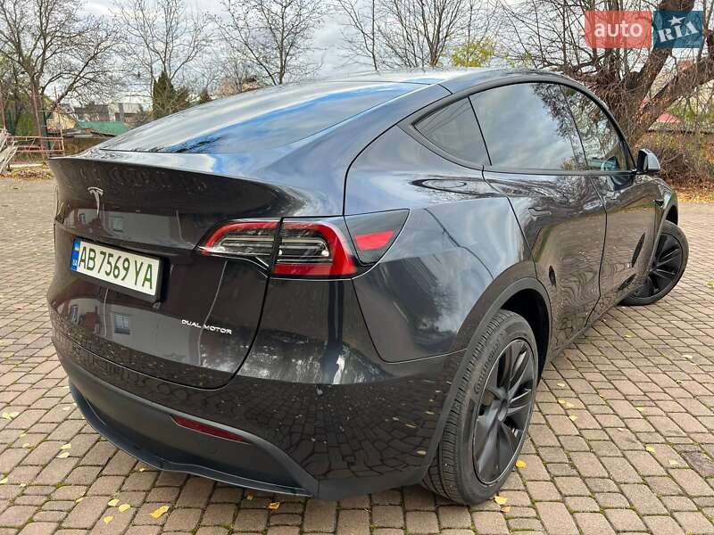 Позашляховик / Кросовер Tesla Model Y 2024 в Вінниці