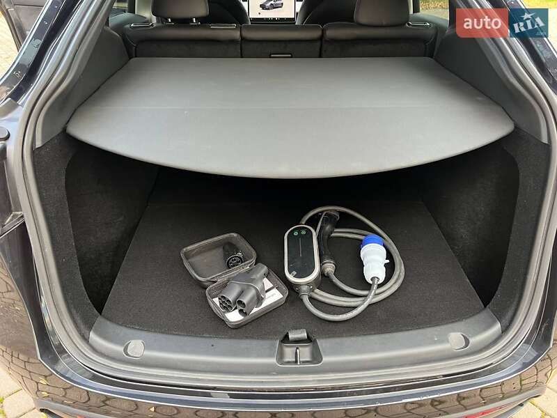 Позашляховик / Кросовер Tesla Model Y 2024 в Вінниці