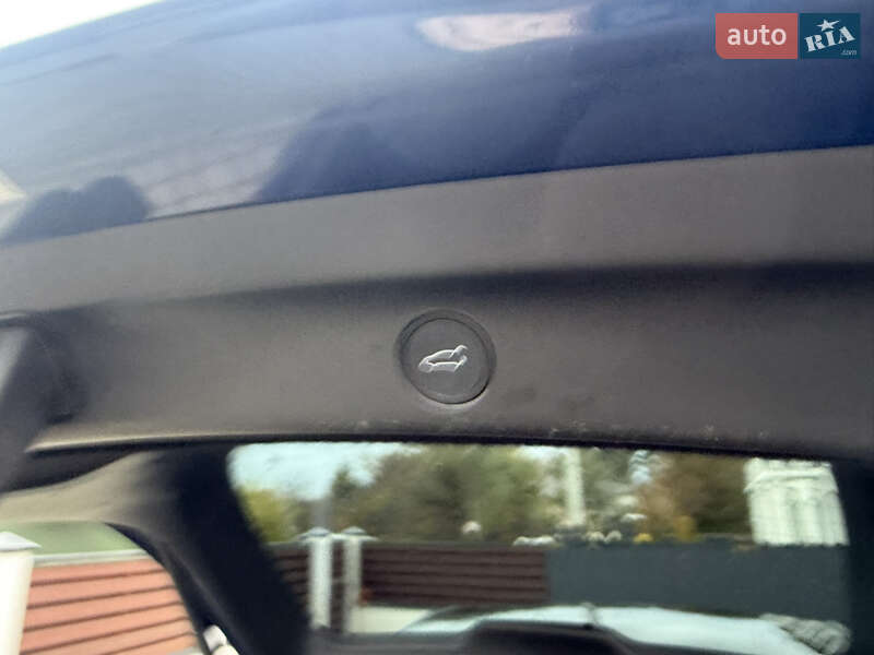 Позашляховик / Кросовер Tesla Model Y 2020 в Львові