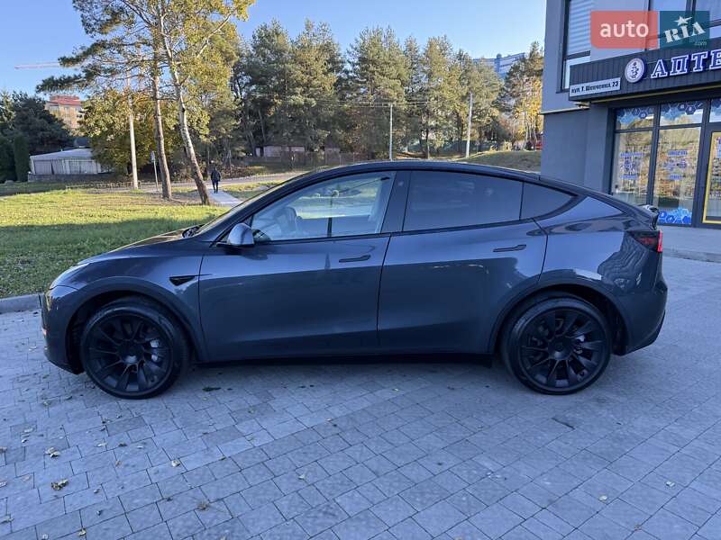 Внедорожник / Кроссовер Tesla Model Y 2022 в Львове фото 2 Внедорожник / Кроссовер Tesla Model Y 2022 в Львове