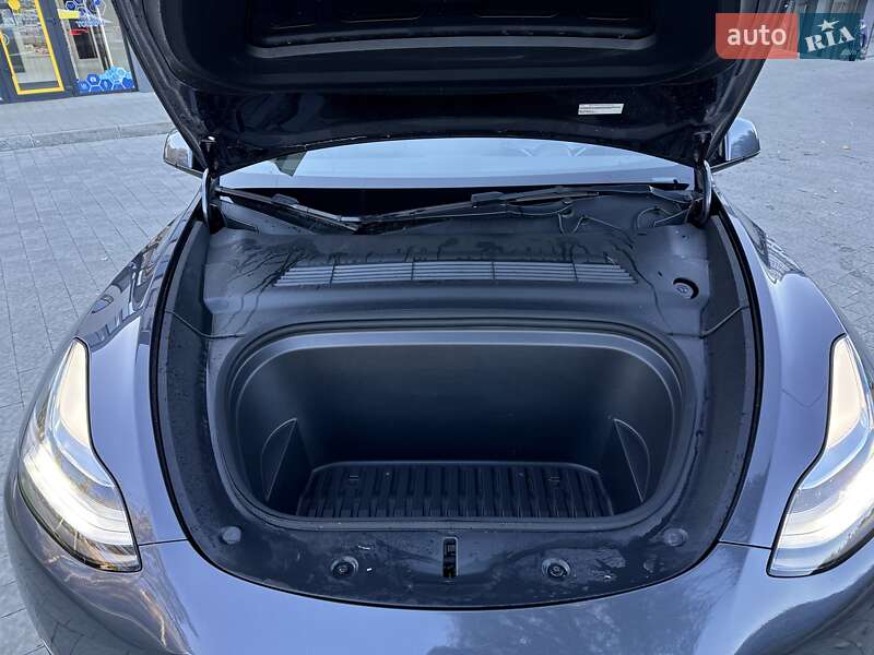 Внедорожник / Кроссовер Tesla Model Y 2022 в Львове фото 51 Внедорожник / Кроссовер Tesla Model Y 2022 в Львове