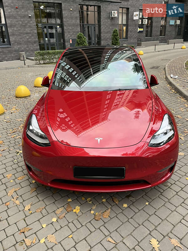 Внедорожник / Кроссовер Tesla Model Y 2022 в Броварах