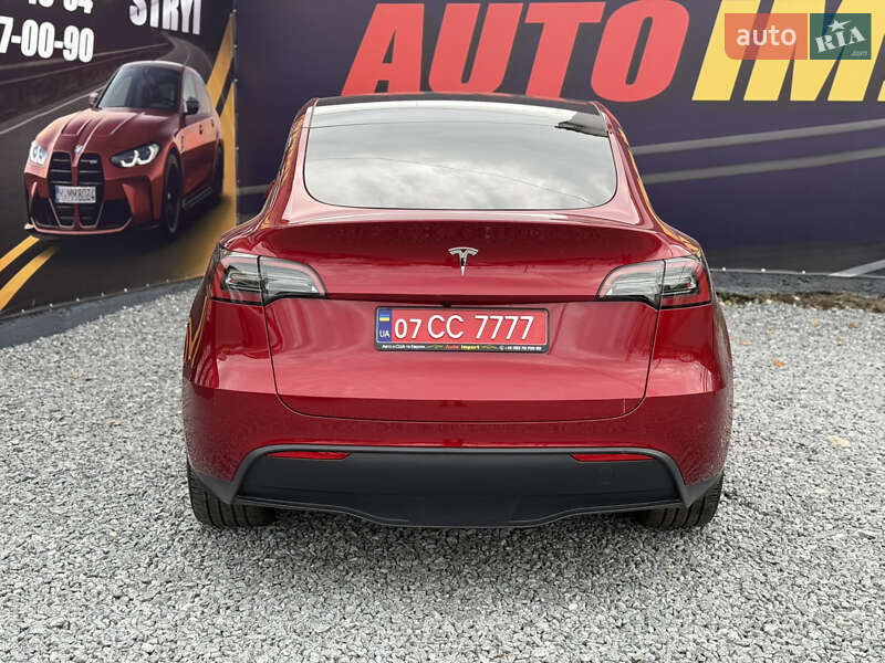 Позашляховик / Кросовер Tesla Model Y 2024 в Стрию