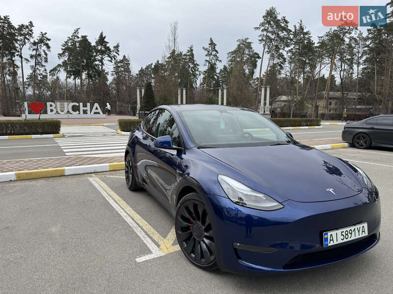Позашляховик / Кросовер Tesla Model Y 2023 в Ірпені фото Позашляховик / Кросовер Tesla Model Y 2023 в Ірпені