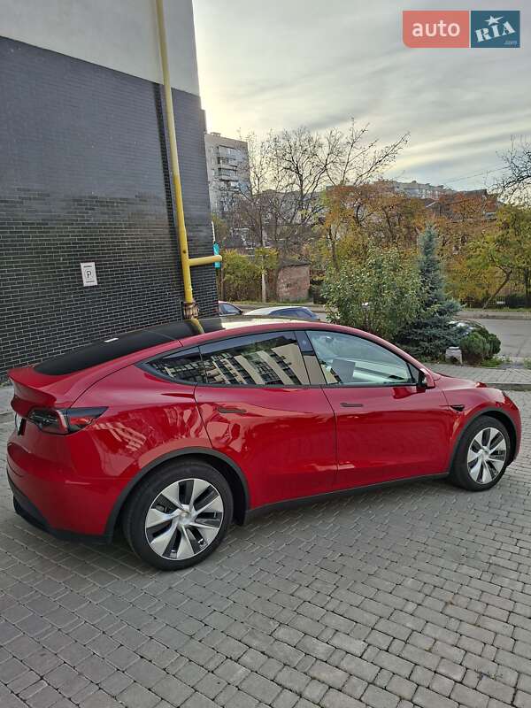Внедорожник / Кроссовер Tesla Model Y 2023 в Виннице