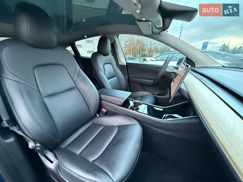 Внедорожник / Кроссовер Tesla Model Y 2021 в Луцке фото 23 Внедорожник / Кроссовер Tesla Model Y 2021 в Луцке