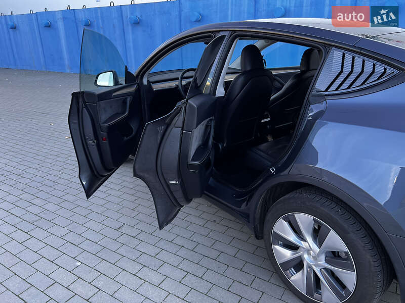 Позашляховик / Кросовер Tesla Model Y 2023 в Одесі