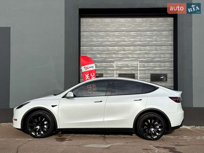 Внедорожник / Кроссовер Tesla Model Y 2023 в Киеве фото 6 Внедорожник / Кроссовер Tesla Model Y 2023 в Киеве