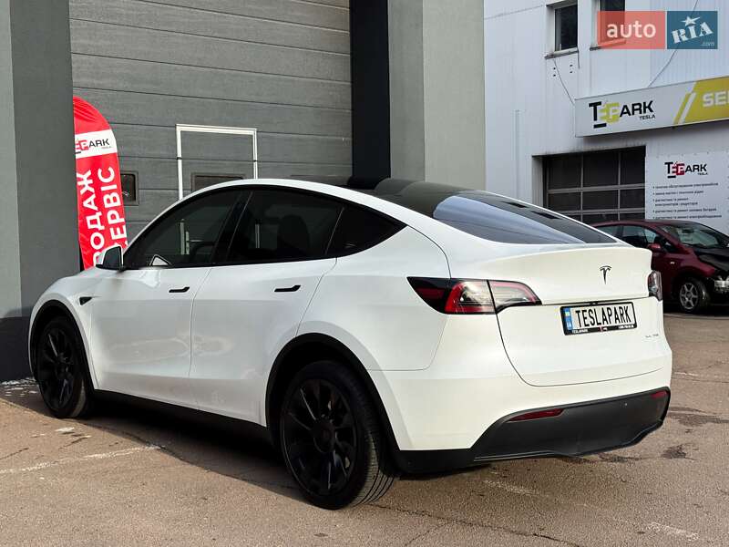 Внедорожник / Кроссовер Tesla Model Y 2023 в Киеве фото 8 Внедорожник / Кроссовер Tesla Model Y 2023 в Киеве