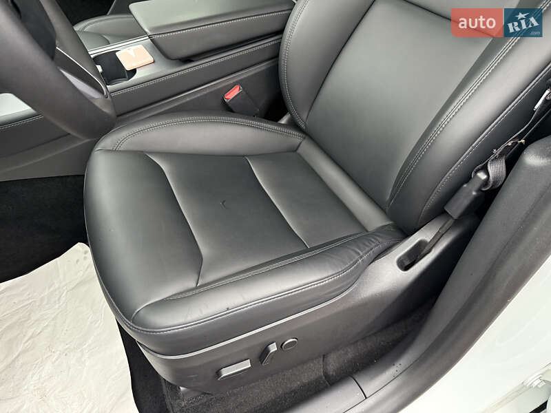 Позашляховик / Кросовер Tesla Model Y 2022 в Києві фото 20 Позашляховик / Кросовер Tesla Model Y 2022 в Києві