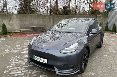 Внедорожник / Кроссовер Tesla Model Y 2022 в Костополе