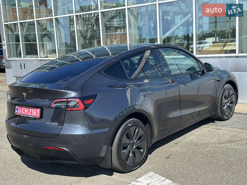 Позашляховик / Кросовер Tesla Model Y 2024 в Києві фото 67 Позашляховик / Кросовер Tesla Model Y 2024 в Києві