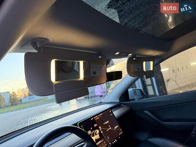 Внедорожник / Кроссовер Tesla Model Y 2020 в Владимире