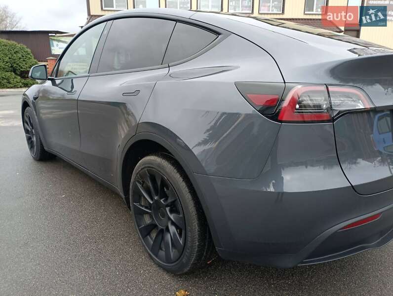 Позашляховик / Кросовер Tesla Model Y 2022 в Харкові фото 5 Позашляховик / Кросовер Tesla Model Y 2022 в Харкові