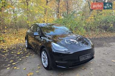 Внедорожник / Кроссовер Tesla Model Y 2023 в Львове