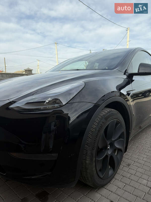 Позашляховик / Кросовер Tesla Model Y 2023 в Хоросткові фото 4 Позашляховик / Кросовер Tesla Model Y 2023 в Хоросткові