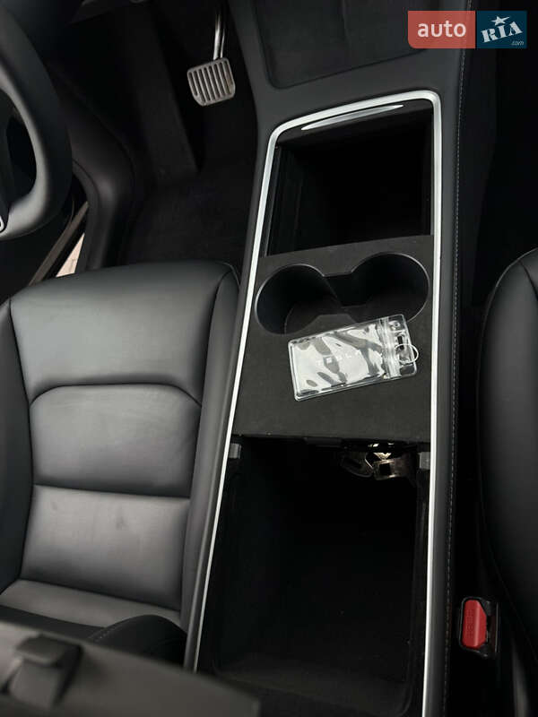 Позашляховик / Кросовер Tesla Model Y 2023 в Хоросткові фото 30 Позашляховик / Кросовер Tesla Model Y 2023 в Хоросткові