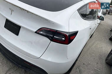 Внедорожник / Кроссовер Tesla Model Y 2024 в Жовкве