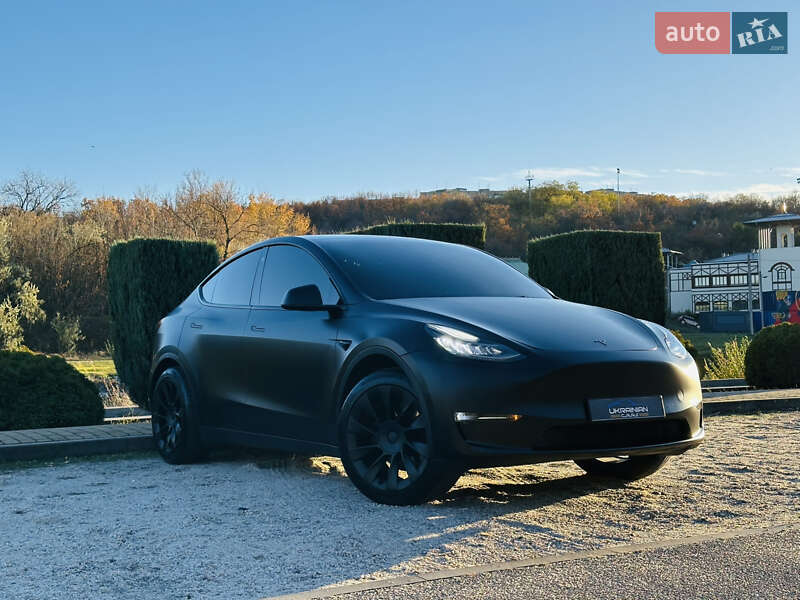 Внедорожник / Кроссовер Tesla Model Y 2021 в Днепре