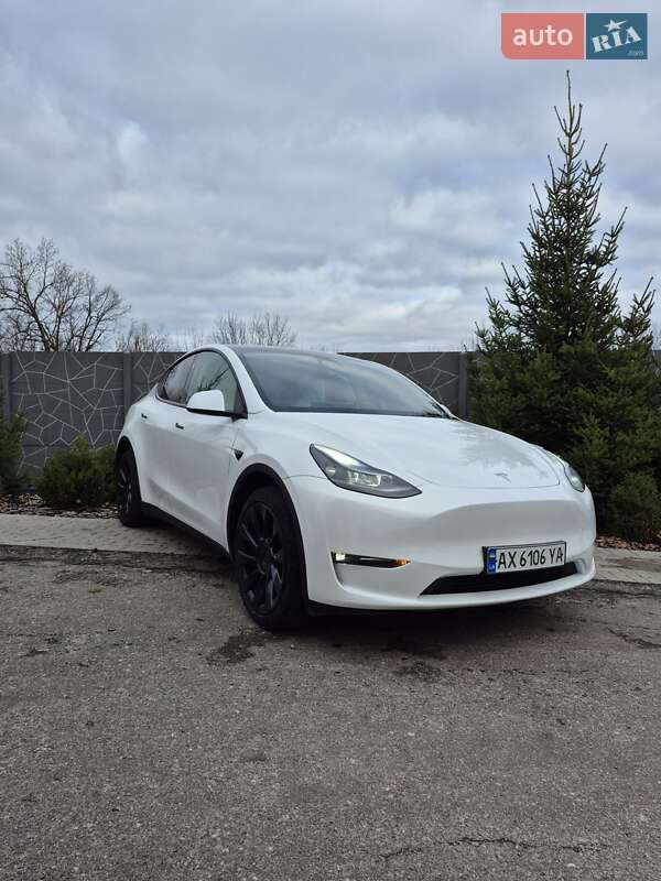 Внедорожник / Кроссовер Tesla Model Y 2024 в Харькове