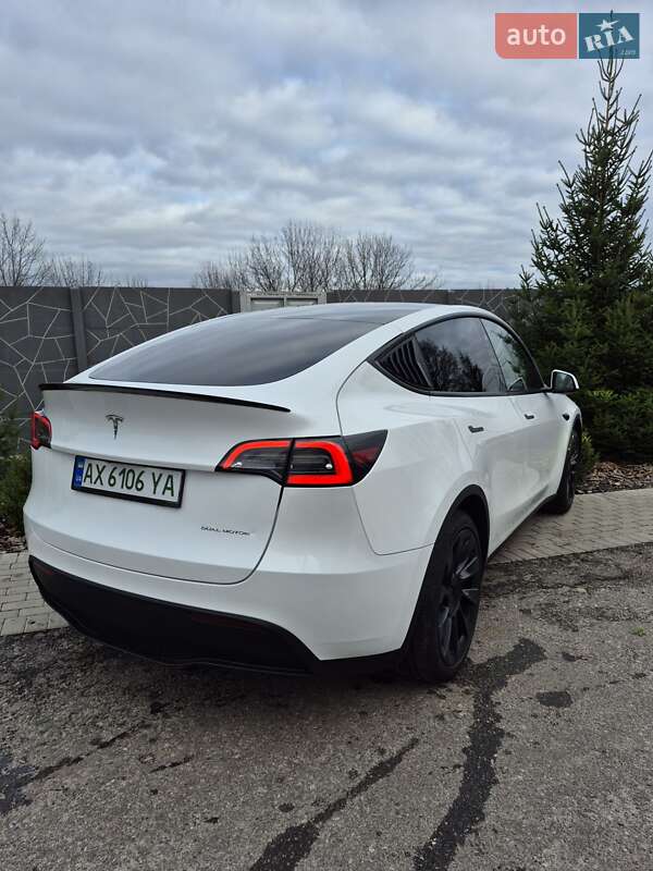 Внедорожник / Кроссовер Tesla Model Y 2024 в Харькове