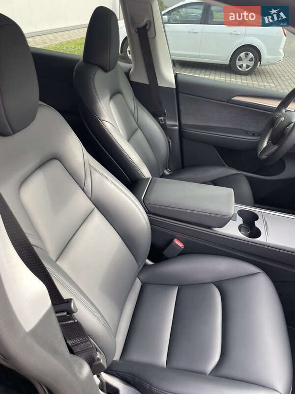 Внедорожник / Кроссовер Tesla Model Y 2022 в Ивано-Франковске фото 34 Внедорожник / Кроссовер Tesla Model Y 2022 в Ивано-Франковске