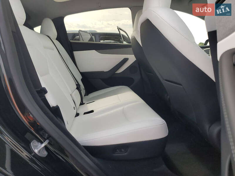 Внедорожник / Кроссовер Tesla Model Y 2025 в Черновцах фото 7 Внедорожник / Кроссовер Tesla Model Y 2025 в Черновцах