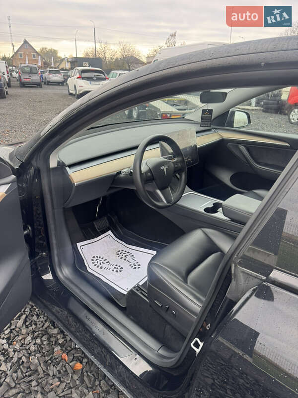 Позашляховик / Кросовер Tesla Model Y 2022 в Луцьку