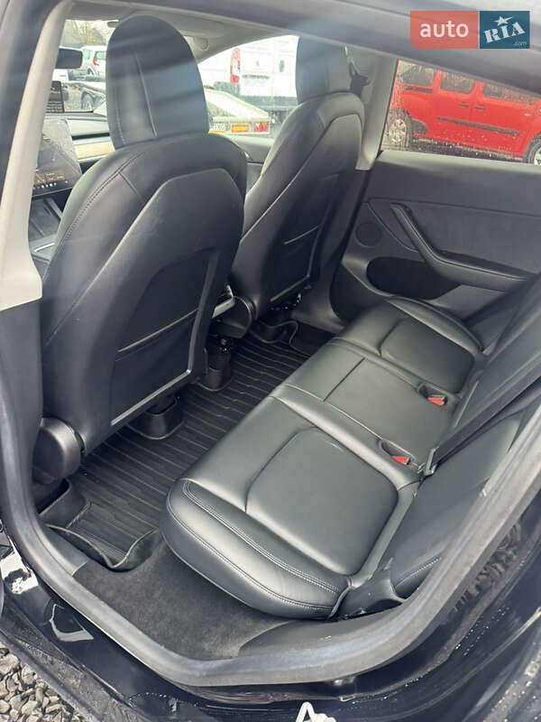 Позашляховик / Кросовер Tesla Model Y 2022 в Луцьку