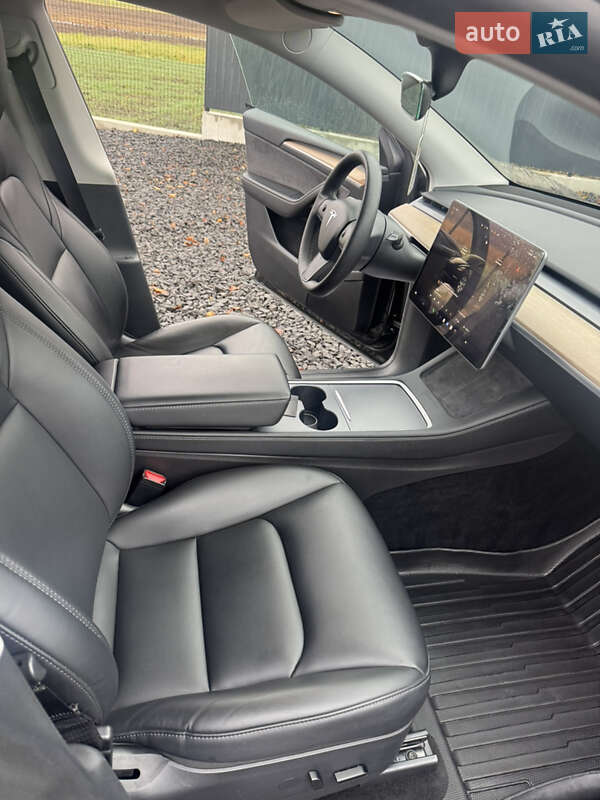 Позашляховик / Кросовер Tesla Model Y 2022 в Луцьку