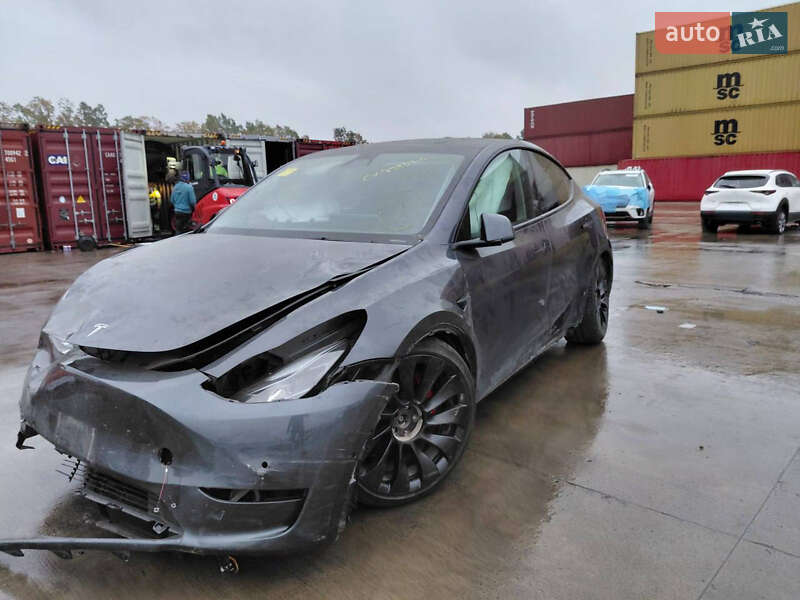 Внедорожник / Кроссовер Tesla Model Y 2021 в Одессе