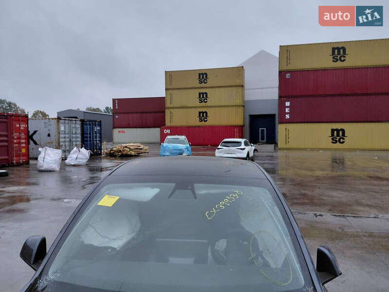 Внедорожник / Кроссовер Tesla Model Y 2021 в Одессе