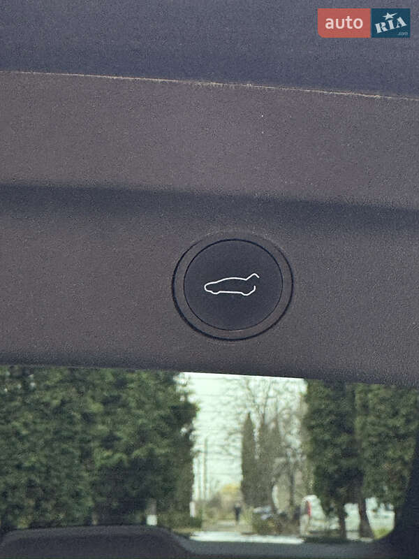 Позашляховик / Кросовер Tesla Model Y 2022 в Рівному