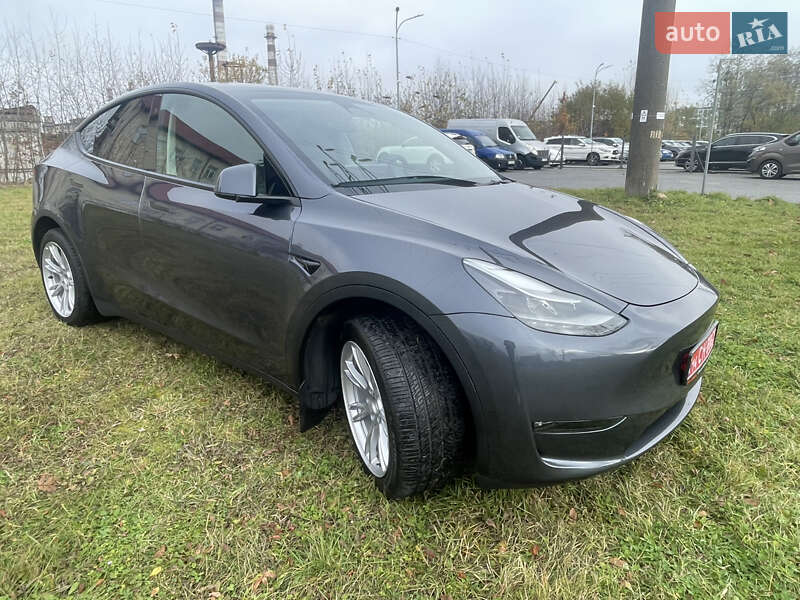 Внедорожник / Кроссовер Tesla Model Y 2023 в Львове фото 10 Внедорожник / Кроссовер Tesla Model Y 2023 в Львове