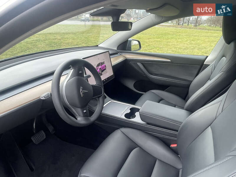 Внедорожник / Кроссовер Tesla Model Y 2023 в Львове фото 15 Внедорожник / Кроссовер Tesla Model Y 2023 в Львове