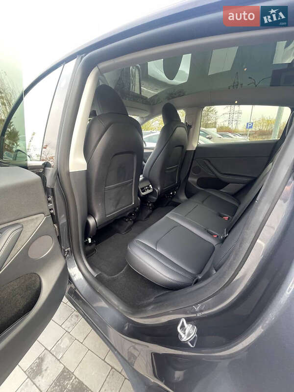 Внедорожник / Кроссовер Tesla Model Y 2023 в Львове фото 39 Внедорожник / Кроссовер Tesla Model Y 2023 в Львове