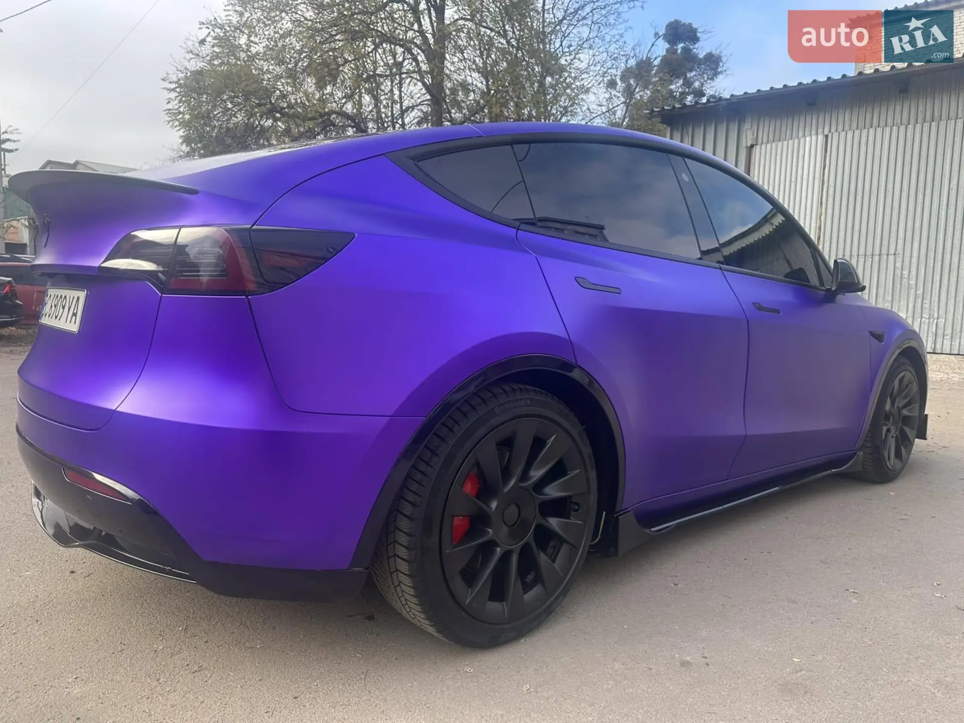 2022 Tesla Model Y - мініатюра 3