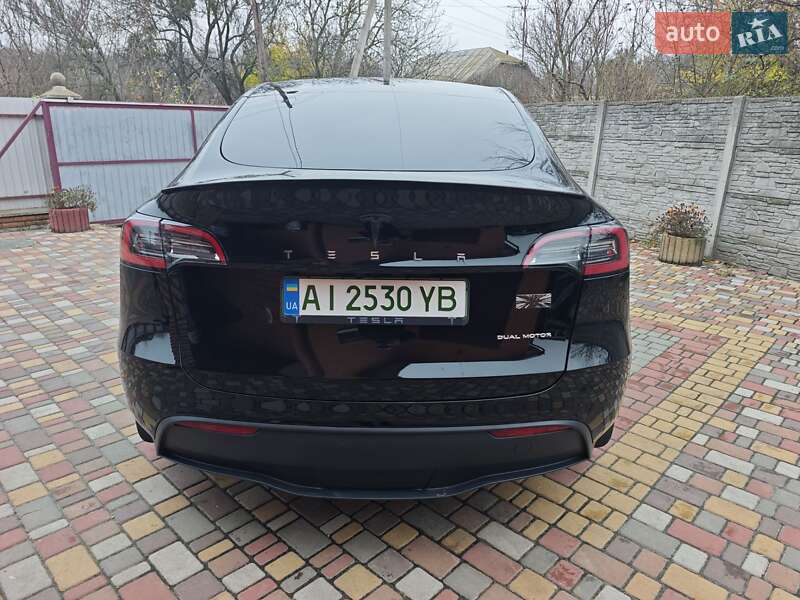 Позашляховик / Кросовер Tesla Model Y 2024 в Києві фото 48 Позашляховик / Кросовер Tesla Model Y 2024 в Києві