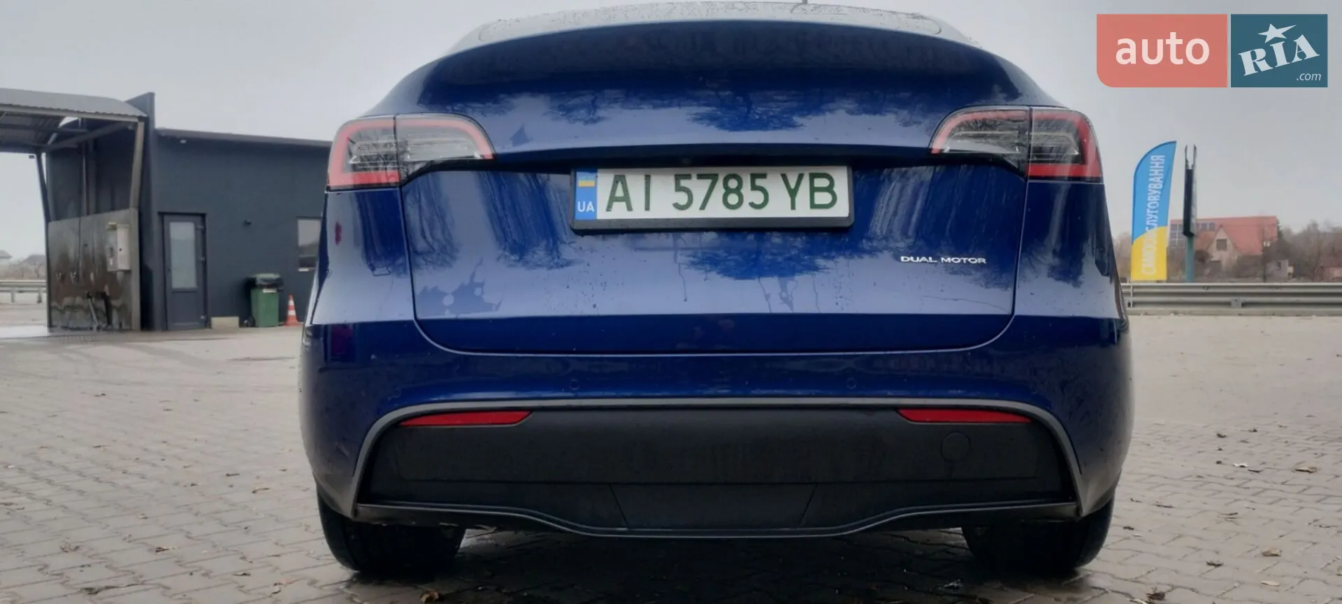 2020 Tesla Model Y - мініатюра 3