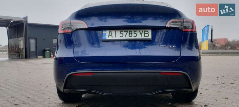 Внедорожник / Кроссовер Tesla Model Y 2020 в Киеве