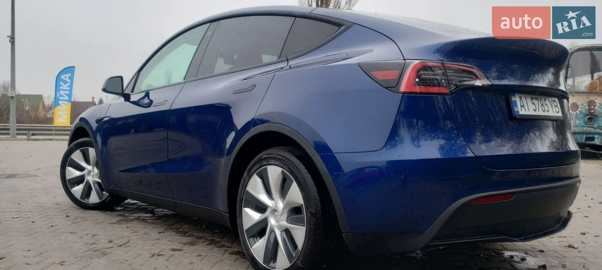 2020 Tesla Model Y - мініатюра 9