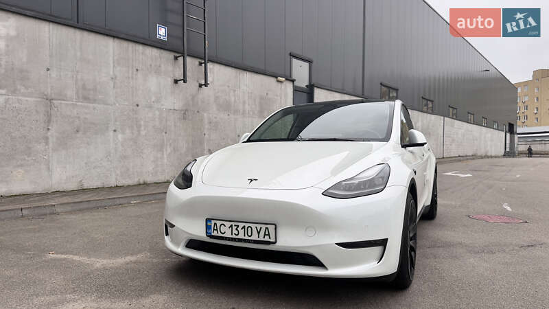 Позашляховик / Кросовер Tesla Model Y 2022 в Києві